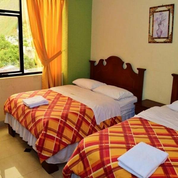 Hotel Puerta Del Sol 巴尼奥斯 外观 照片