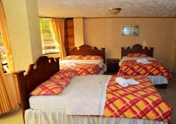Hotel Puerta Del Sol 巴尼奥斯 外观 照片