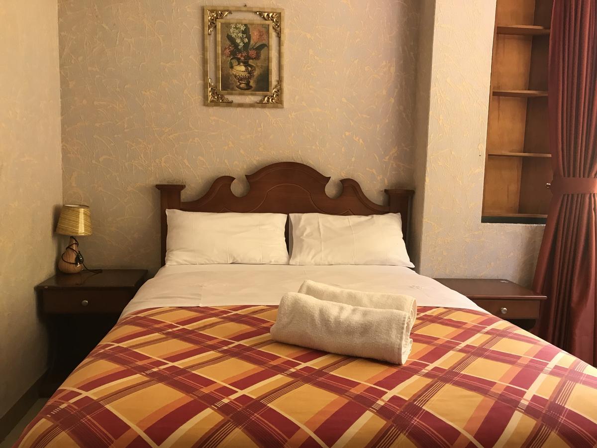 Hotel Puerta Del Sol 巴尼奥斯 外观 照片