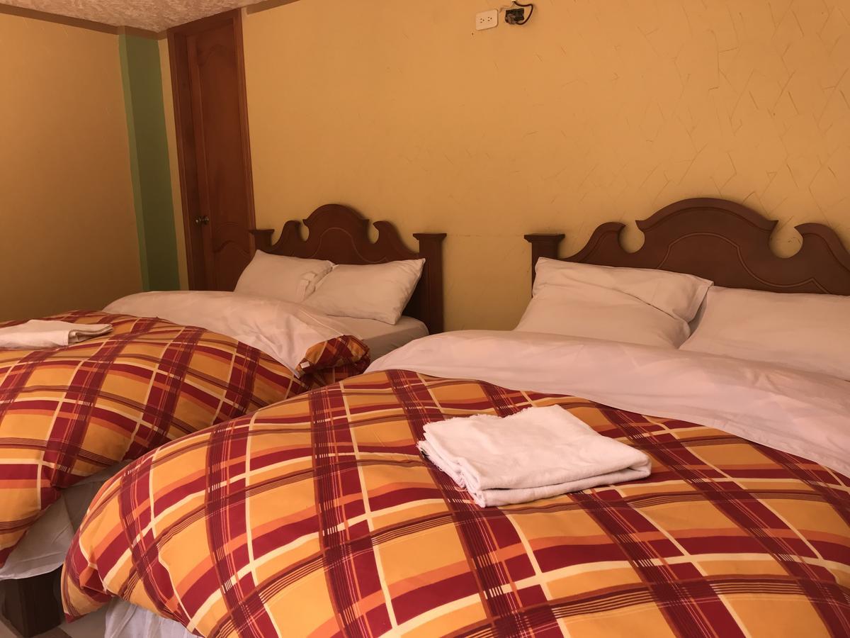 Hotel Puerta Del Sol 巴尼奥斯 外观 照片