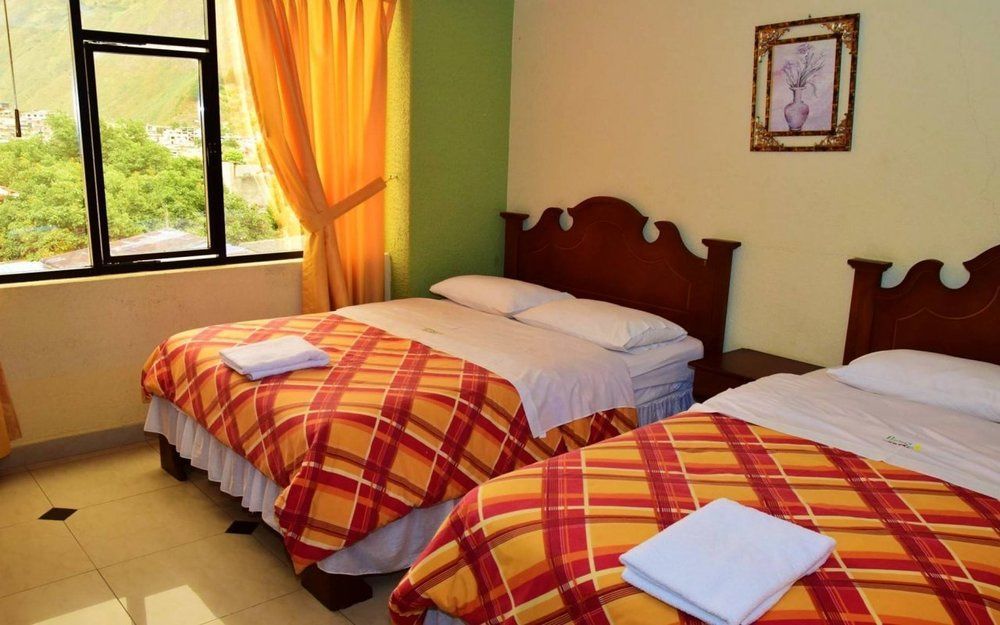 Hotel Puerta Del Sol 巴尼奥斯 外观 照片