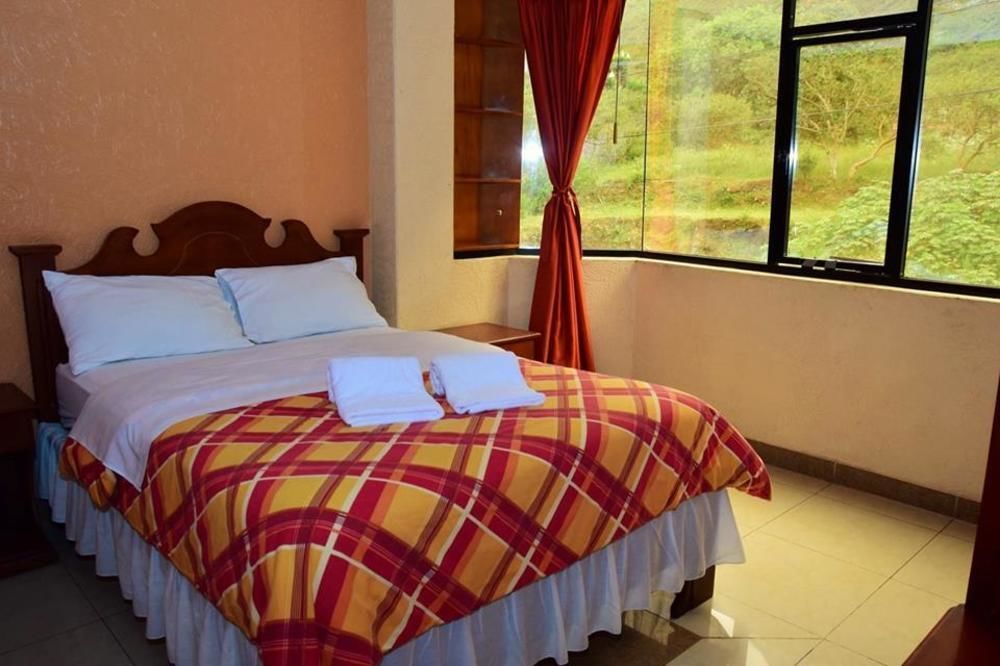 Hotel Puerta Del Sol 巴尼奥斯 外观 照片