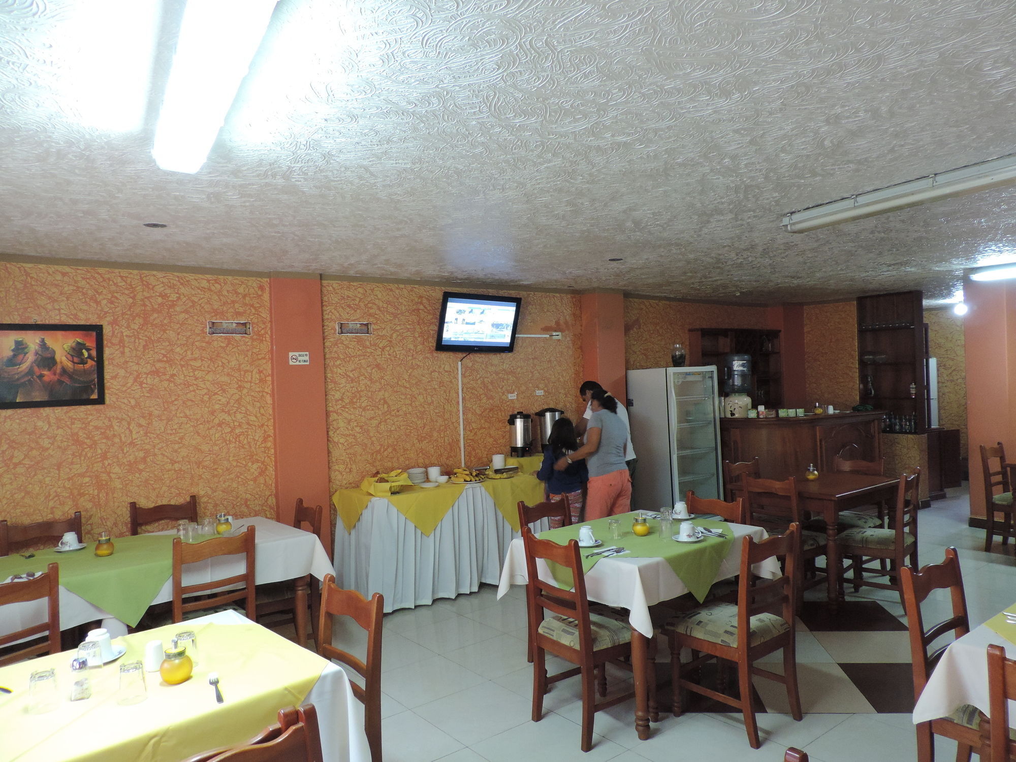 Hotel Puerta Del Sol 巴尼奥斯 外观 照片